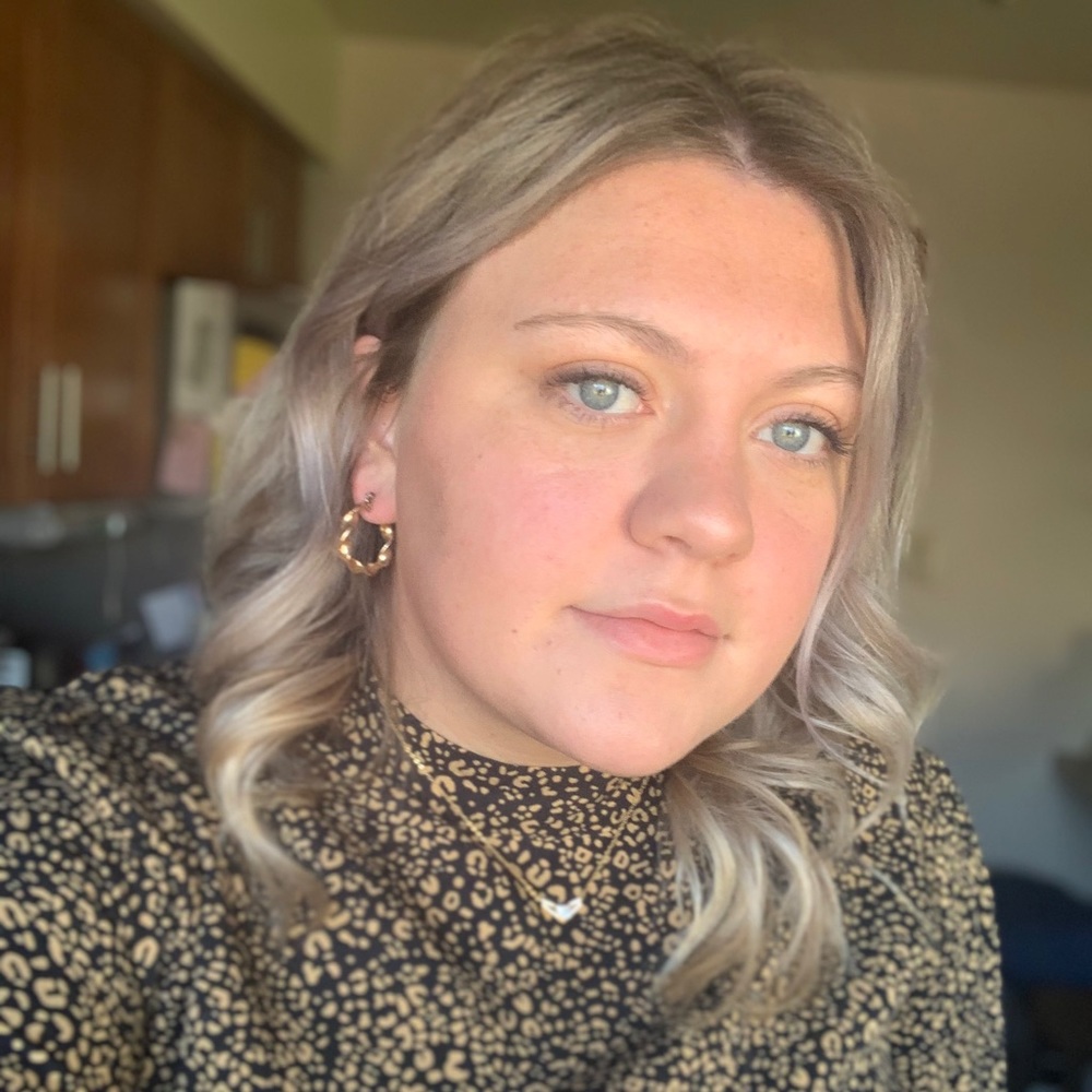 Meet your Posher, Gabrielle